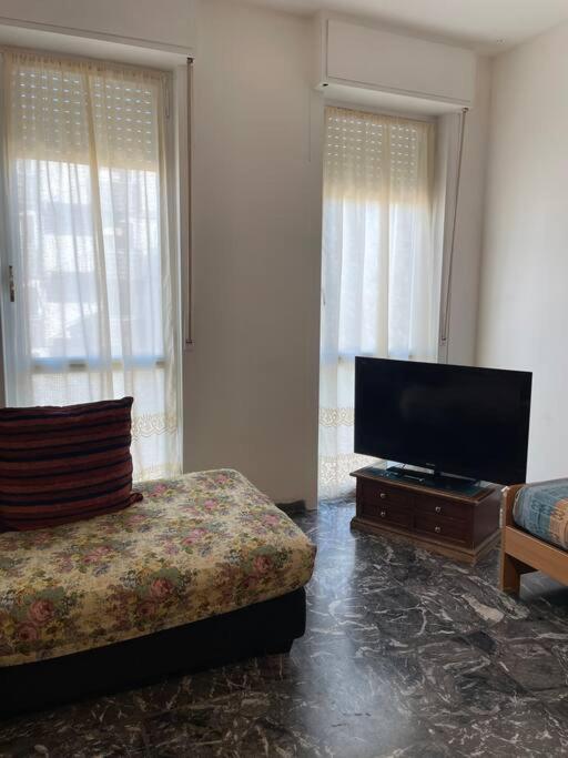 Iris Hosting Appartamenti Per Famiglie Favaro Veneto Ngoại thất bức ảnh